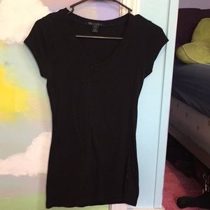 Black V-neck tee